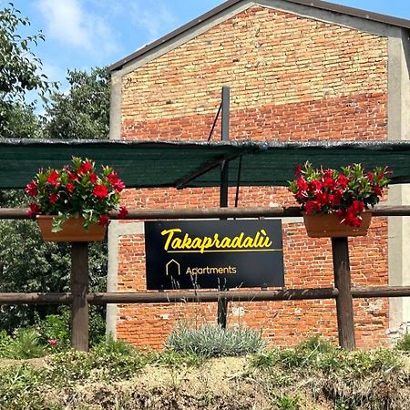 Takapradalu Villa Cisterna dʼAsti Kültér fotó